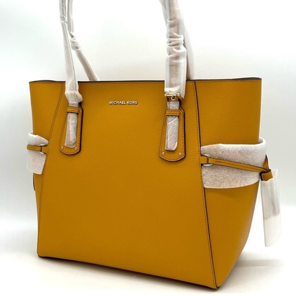 Michael Kors Voyager EW Tote Bag Leather Marigold